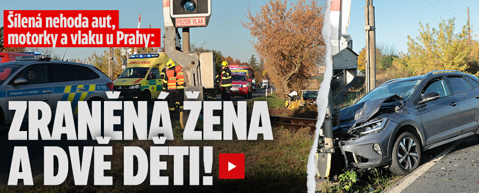 Šílená nehoda aut, motorky a vlaku u Jenče! Zranila se žena a dvě děti